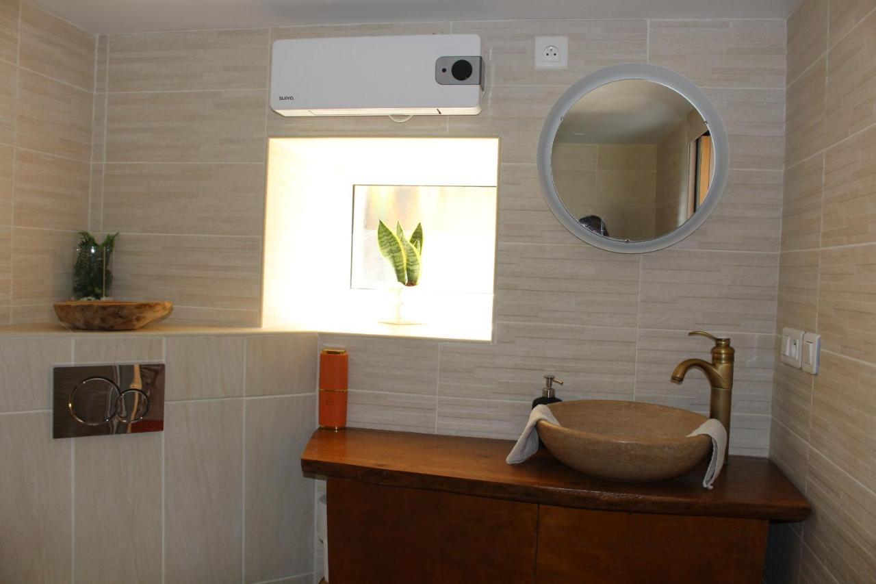 Petite Maison Chaleureuse Avec Jacuzzi Privatif Savigny-sous-Malain