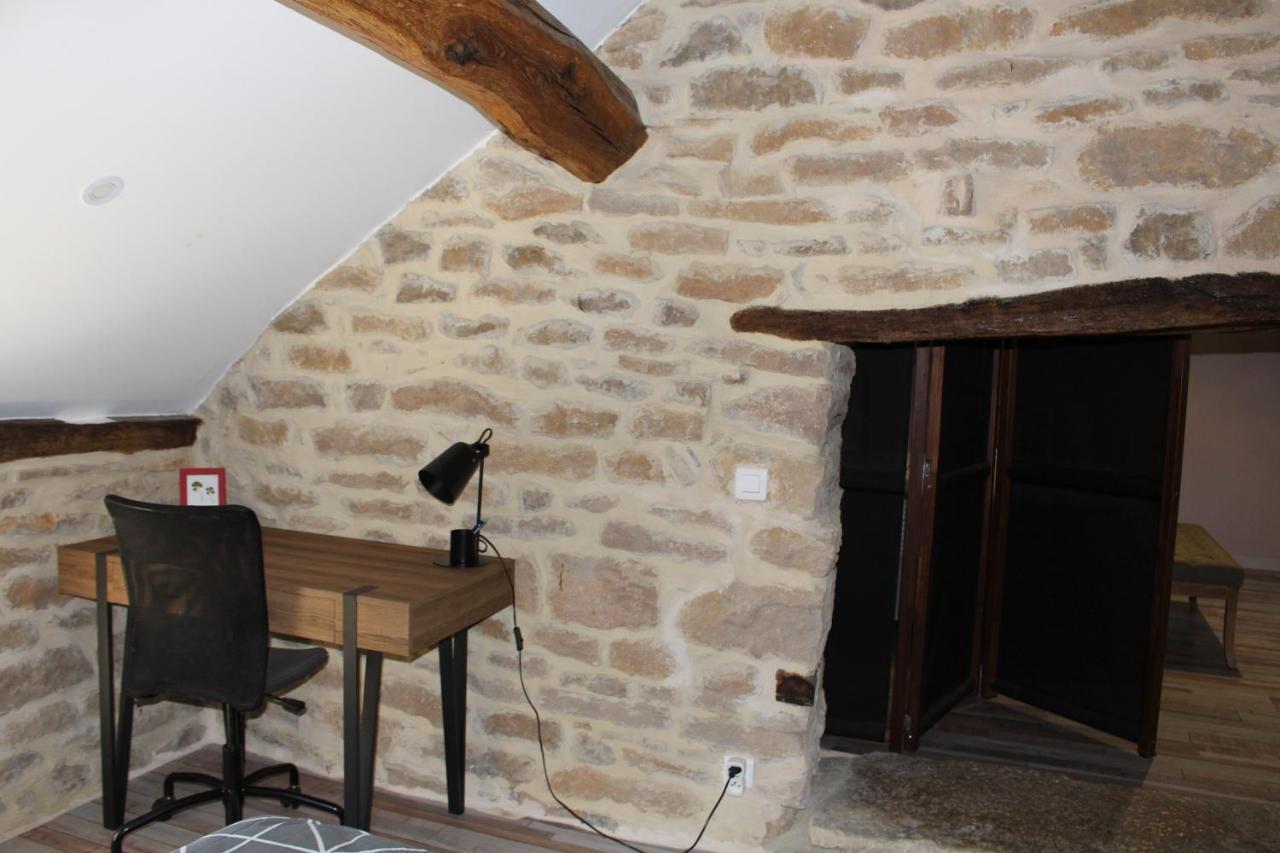 Petite Maison Chaleureuse Avec Jacuzzi Privatif Savigny-sous-Malain